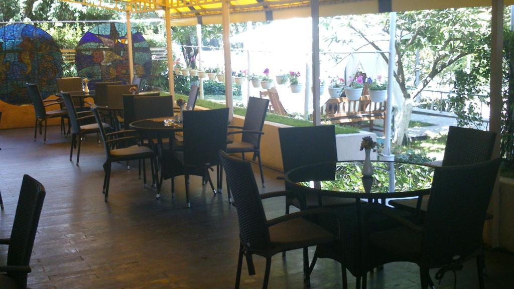 أوديسا Viktoria Hotel المظهر الخارجي الصورة